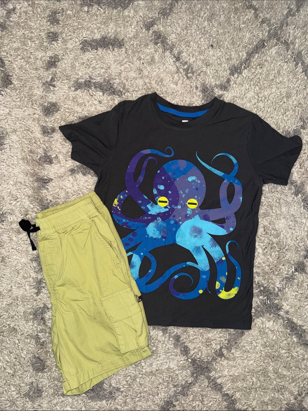 Tea Collection Black Tee with Blue & Purple Octopus Graphic with matching shorts